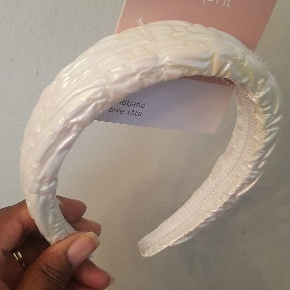 Sophi Mother of Pearl Ruched Puffy Headband NWT Irredescent